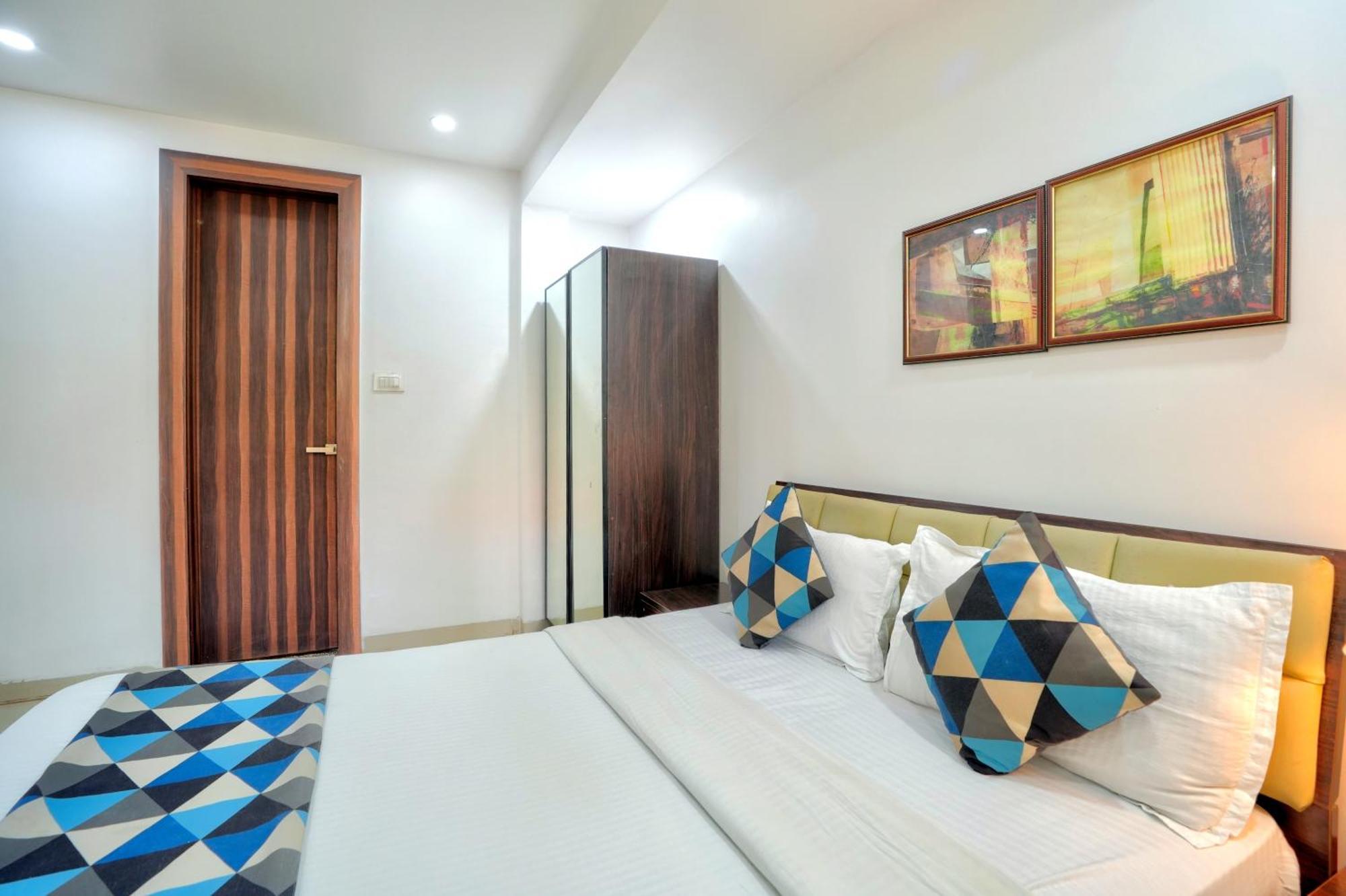 Luxurious Nirvana Apartments Vagator Eksteriør bilde